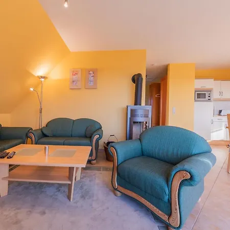 Storchenhorst - Gemuetliches Mit Kamin 高恩莱宾